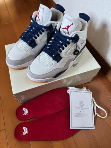 조던 4 화이트 네이비 새상품