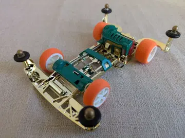 미니 사륜구동 썬더볼트 머신