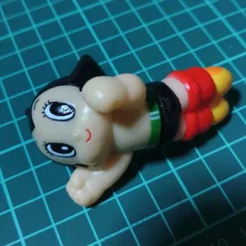 아톰 피규어 약 7cm