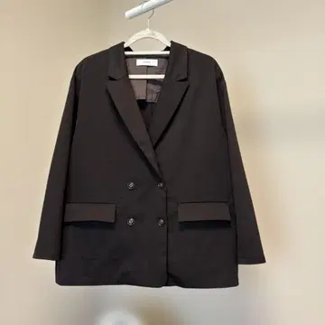 [ 1회 사용 ] 레이지블루 프리 사이즈 브라운 더블 자켓