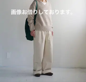 무인양품 여성 나무 열매로 만든 카포크 혼방 턱 팬츠