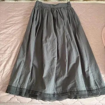 [ 유베시 x Samansa Mos2 ] 밑단 프릴 개더 스커트