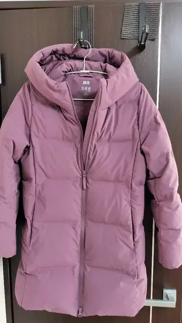 새상품급 UNIQLO 심리스 다운 퍼플