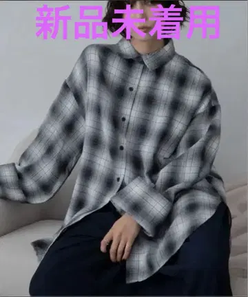 그레이 계열 체크 오버 사이즈 셔츠