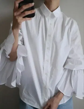 ok.soon x saaya724 튤립 블라우스 옥순