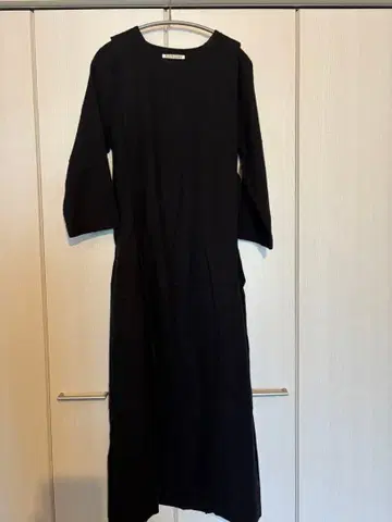 블랙 크레인 BLACK CRANE 유나이티드 애로우즈 원피스