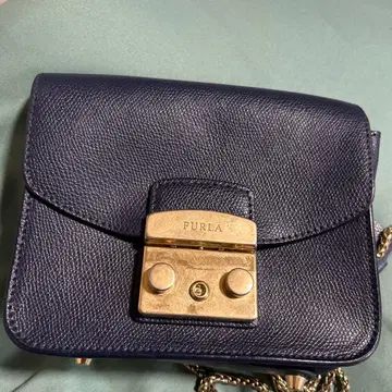FURLA 네이비 숄더백