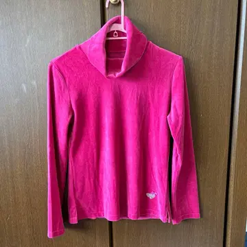 마사히토 우지 벨로아 티셔츠