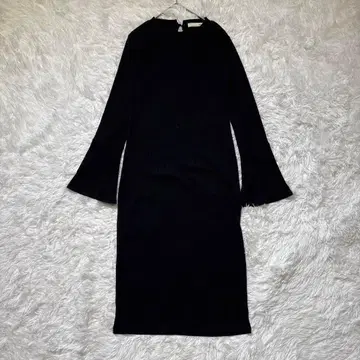 [ 로얄 파티 ] 리브 니트 원피스 롱 기장 블랙 F 벨 슬리브