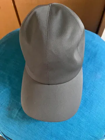 IRIS47 그레이 심플 캡