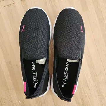 Puma SOFTFOAM+ 스니커즈 블랙/핑크