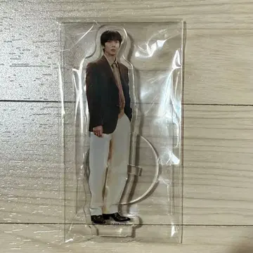 CNBLUE 용화 심도야 아크릴 스탠드