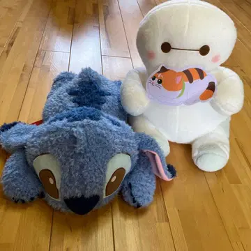 스티치, 베이맥스 봉제 인형