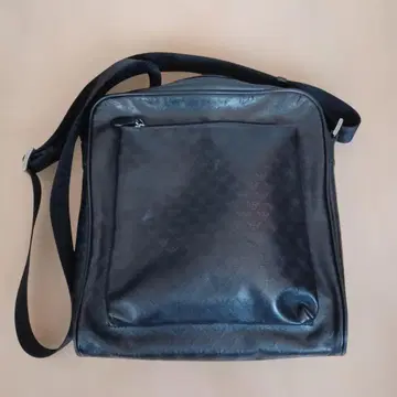 엠포리오 아르마니 숄더백 블랙