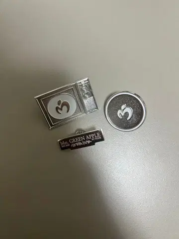 Mrs. GREEN APPLE 핀 배지 3개 세트
