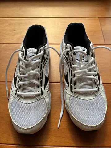 Mizuno 러닝화 화이트/블랙