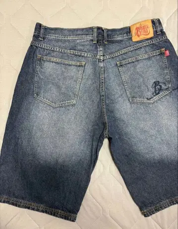 다크 데님 숏팬츠