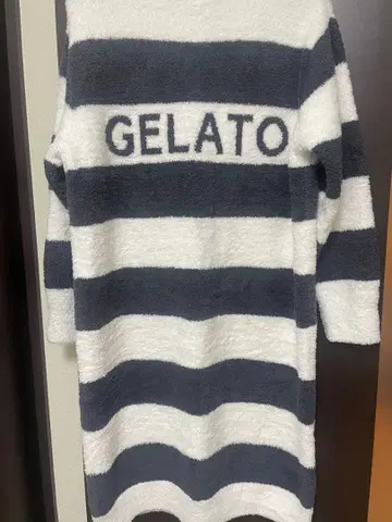 미사용 새상품 GELATO 스트라이프 룸웨어 F 네이비