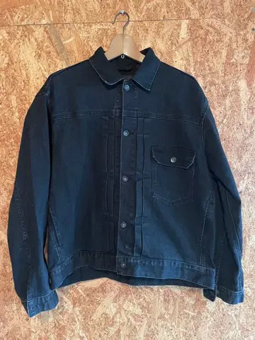 유니클로 블랙 데님 자켓 g 1st