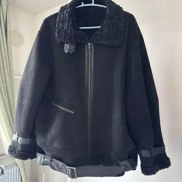 [ MURUA ] 오버 사이즈 무스탕 코트 블랙