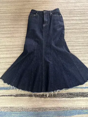 anuans/아뉴앙스 머메이드 데님 스커트