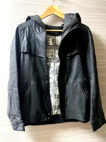 쉽스 가죽 후드 부착 자켓 블랙