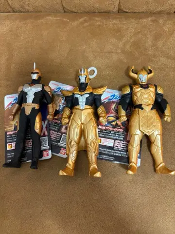 울트라맨 시리즈 괴수 피규어 3체 세트