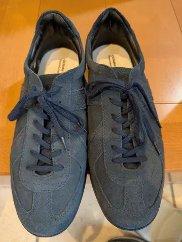 green label relaxing 저먼 트레이너