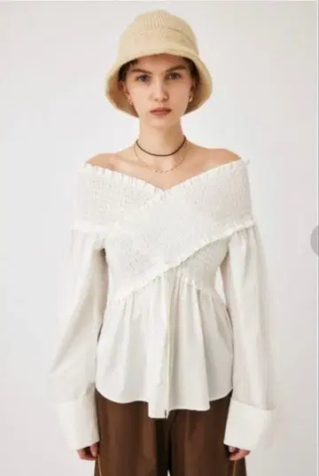 MOUSSY 셔링 오프 숄더 셔츠