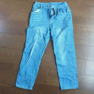 UNLIENS 라이트 블루 스트레이트 데님