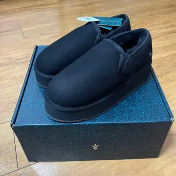 EMU Australia 슬립온 부츠 블랙