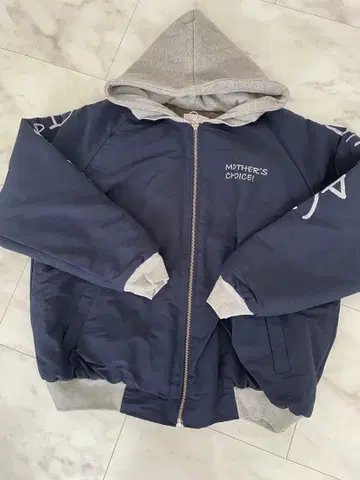 vision company 후드 부착 네이비 자켓