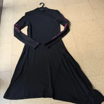 블랙 긴팔 티셔츠 원피스 S