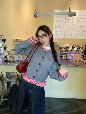 한국풍 체크 니트