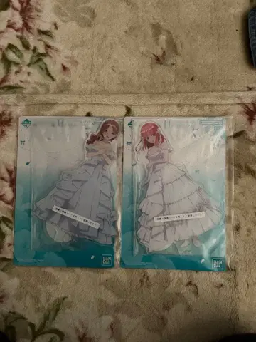 제일복권 5등분의 신부 H상 아크릴 스탠드 나카노 미쿠 나카노 니노 세트