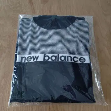 뉴발란스 골프 터틀넥 니트 블랙/화이트 보더 미개봉 새상품