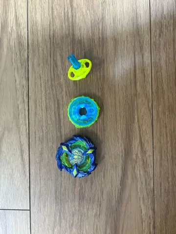 피닉스 윙 메탈 코트 네이비