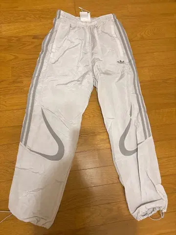 adidas 그레이 팬츠 미사용 새상품