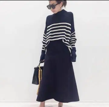 아파르트망 드므지에므 클라쎄 아제 Border Knit