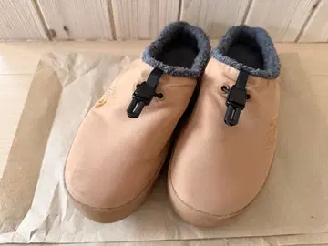 더 노스페이스 베이지 슬립온 24cm