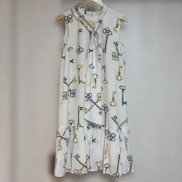 Grace Class 열쇠 패턴 슬리브리스 원피스 38 사이즈