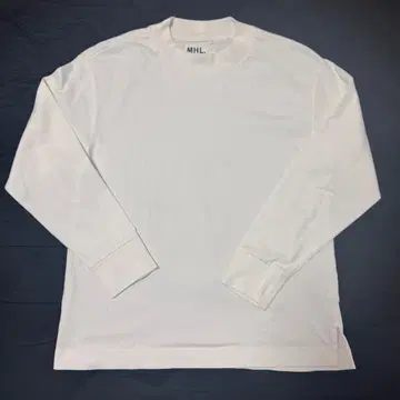 최종 가격 [ 새상품급 ] MHL 에이치엘 긴팔 티셔츠 화이트 M