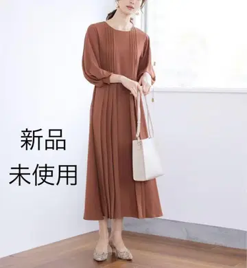 [ 세탁 가능 ] 심메트리 플리츠 원피스