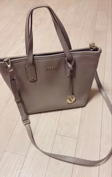 훌라 FURLA 핸드백 숄더백 그레이지