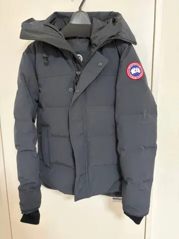 CANADA GOOSE FUSION 다운 자켓 XS 사이즈 그레이