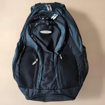 블랙 럭색 백팩