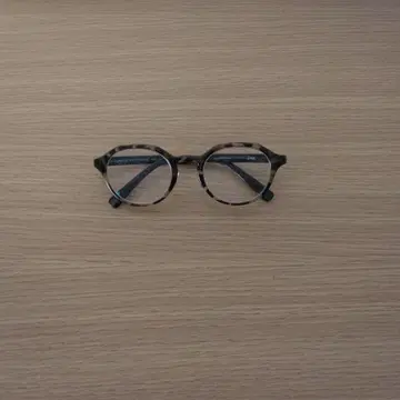 JINS 원형 안경 블랙과 클리어