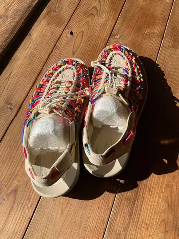 Keen 새상품 샌들 컬러풀 슈레이스