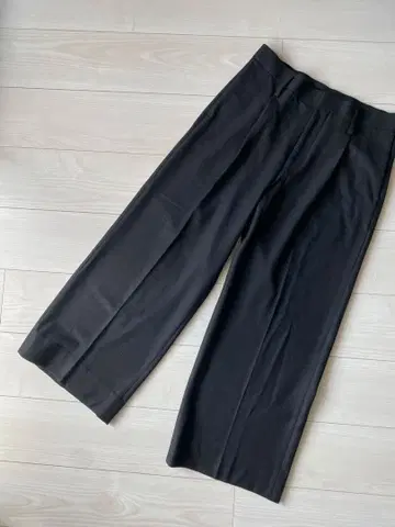 유나이티드 도쿄 와이드 팬츠