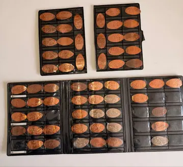 유니버설 스튜디오 재팬 엠보싱 코인 컬렉션